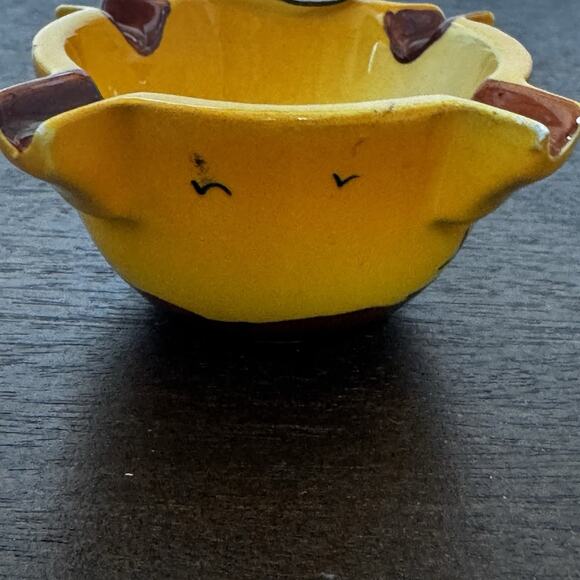 Vintage Ceramic Cicada Ashtray Provençal France Hand Painted Insect Bug Fly Dish - Picture 8 of 16